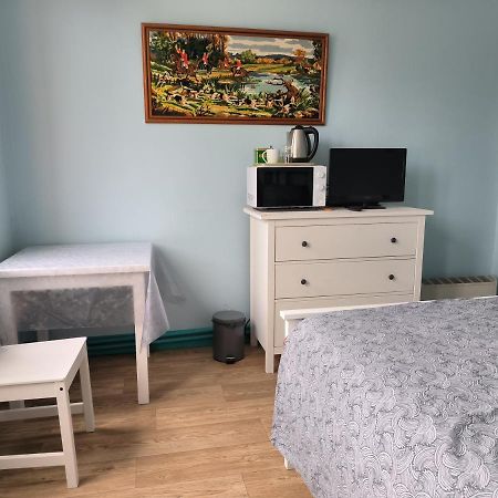 Les Geraniums Sullylois Apartment Екстериор снимка